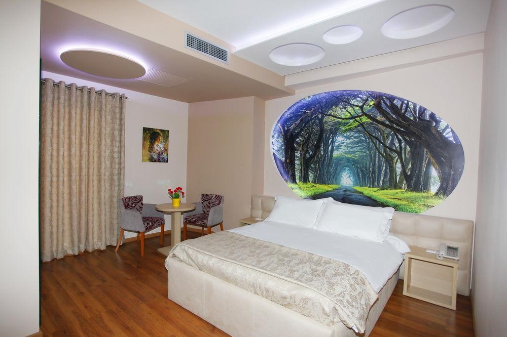 Green House Hotel & Restaurant Tirana Exteriér fotografie