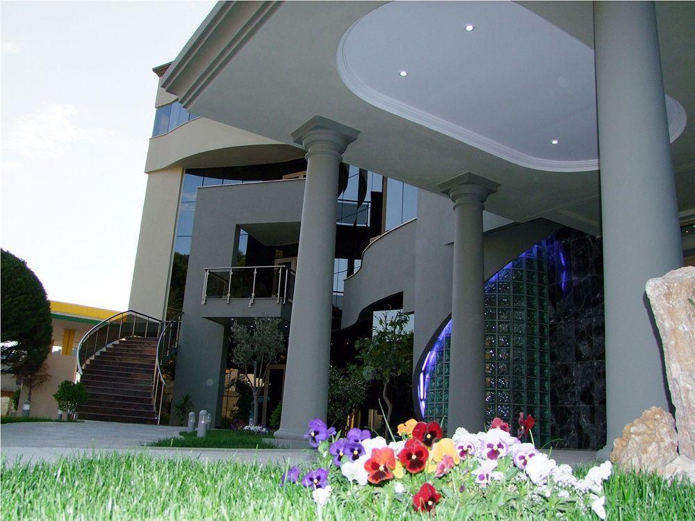 Green House Hotel & Restaurant Tirana Exteriér fotografie